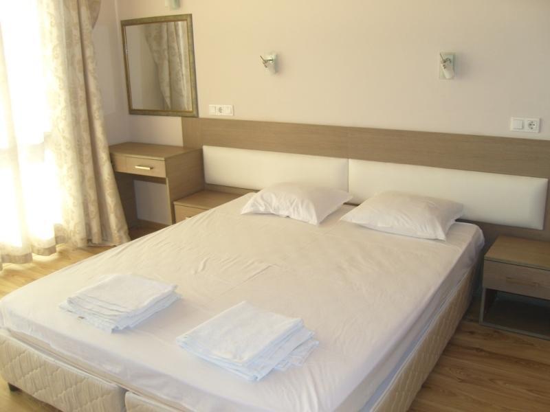 Pomorie Bay Aparthotel Quarto foto